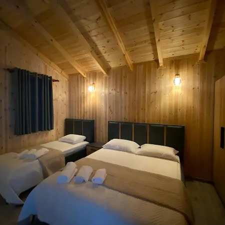 Dimal Berat בית נופש *