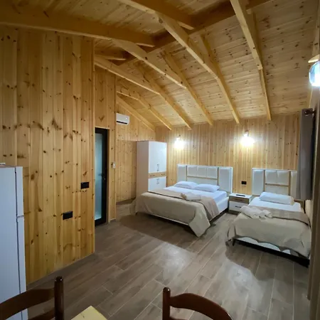 בית נופש Dimal Berat *